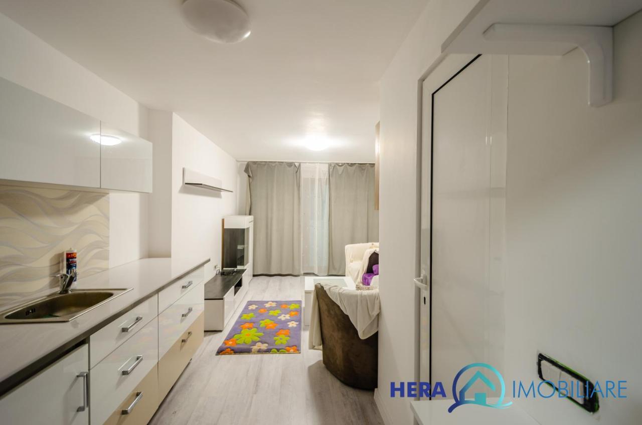 Apartament Cu O Camera Arad Exterior photo